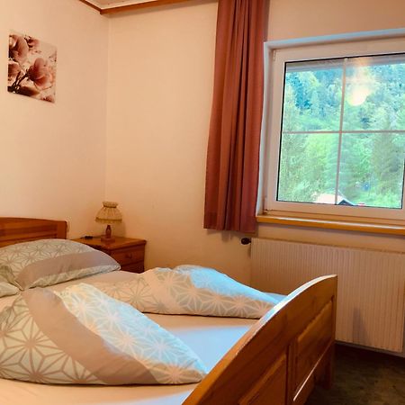 Motel Brunner Apartments & Zimmer Eisenkappel-Vellach Chambre photo