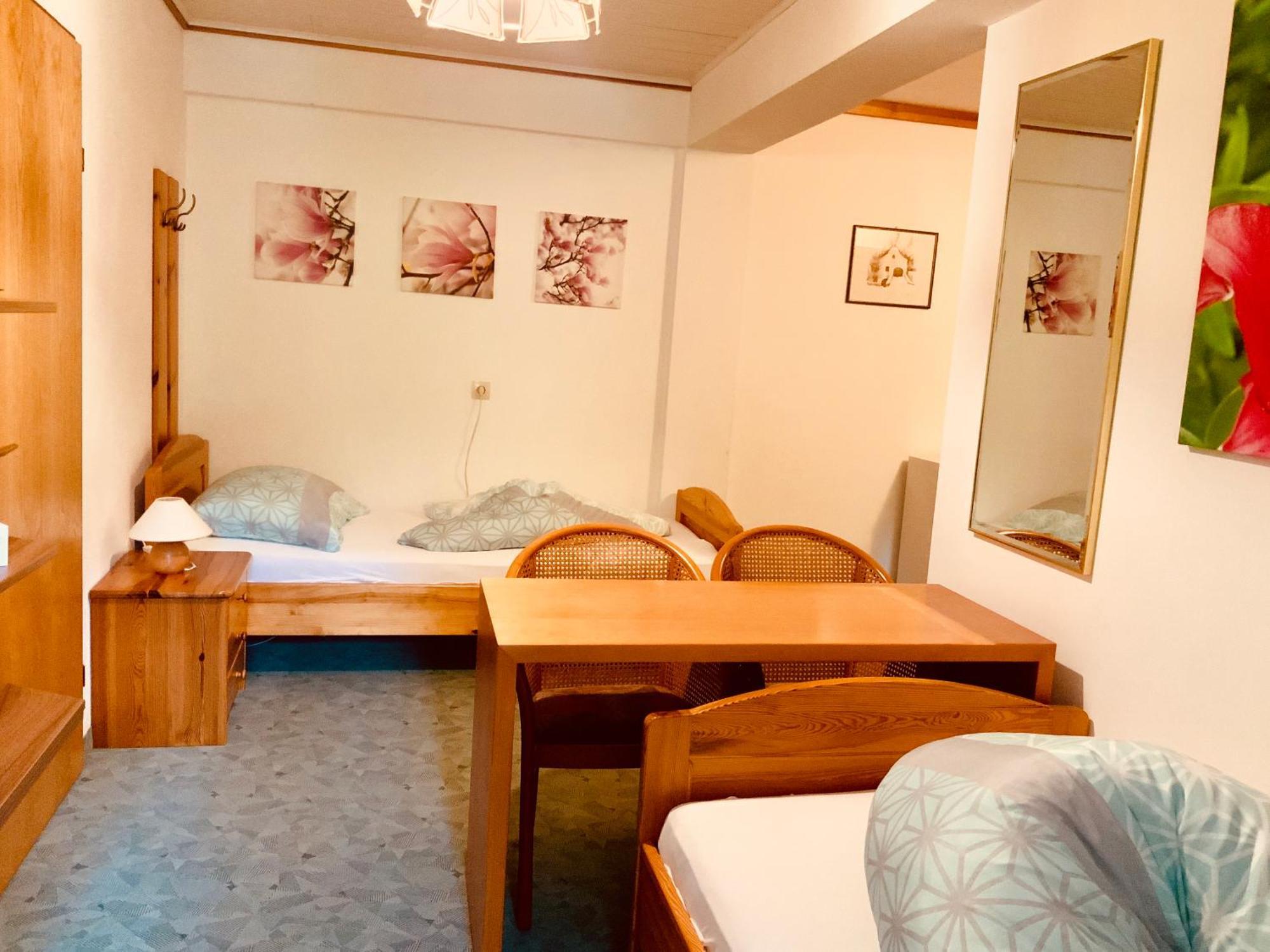 Motel Brunner Apartments & Zimmer Eisenkappel-Vellach Chambre photo